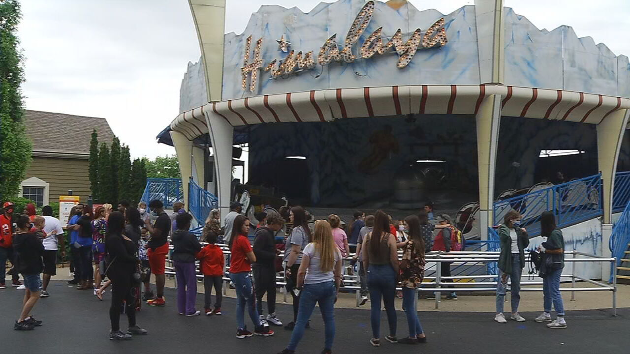 Thousands attended Kentucky Kingdom's opening day 5/8/21